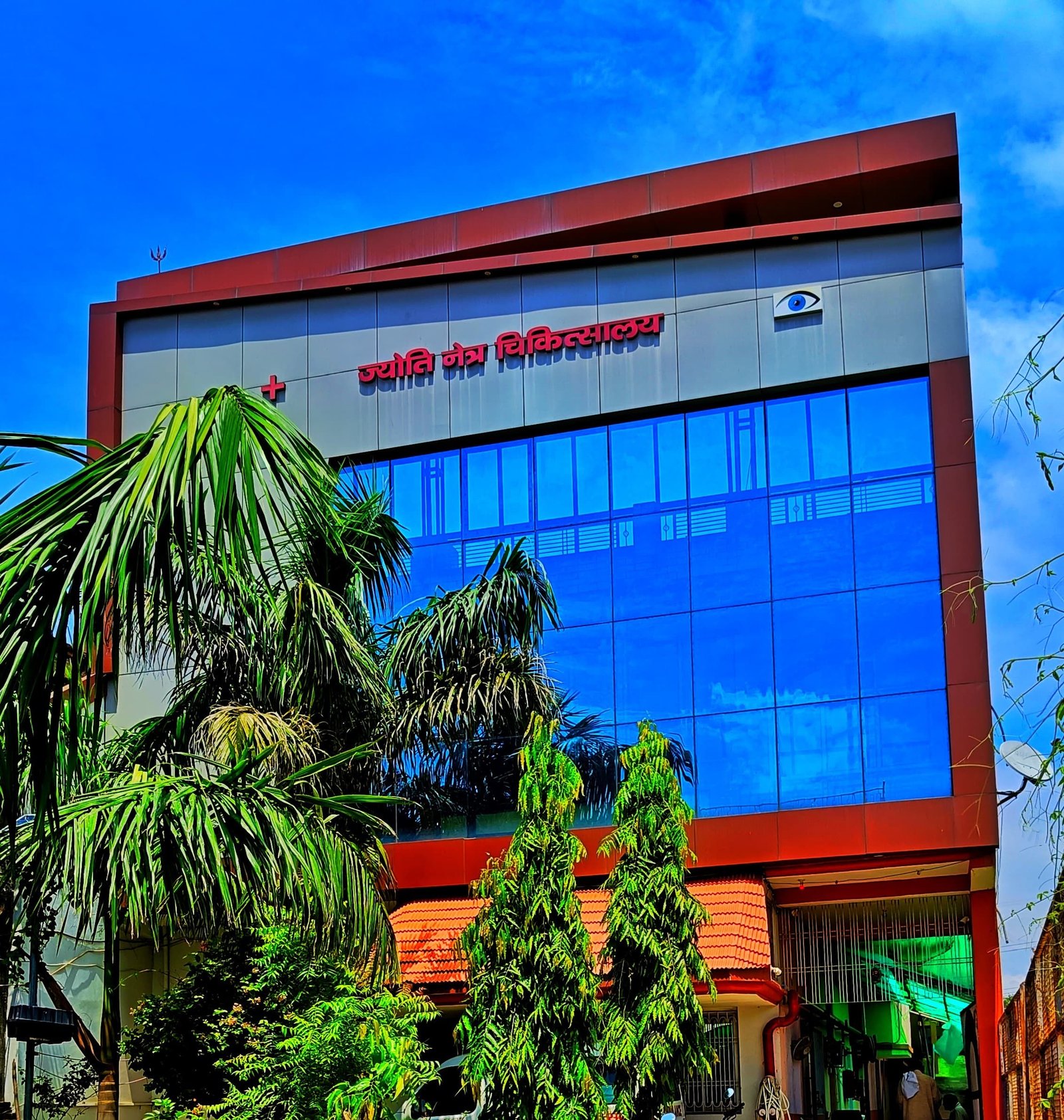 Modern ophthalmic facilities at Jyoti Netra